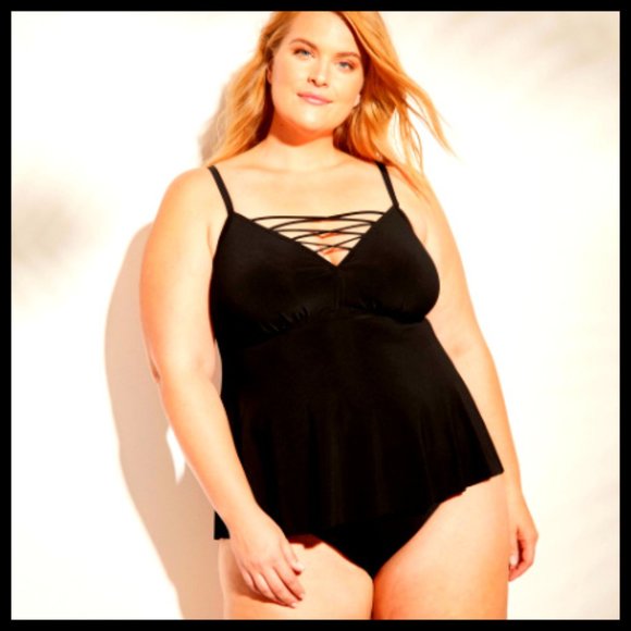 PLUS Size 20 20W 2X Black Strappy Swim‎ Tankini Top Swimsuit Lace Up - Picture 1 of 6